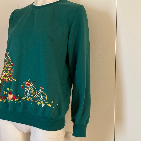 Alfred Dunner Double Collar Green Sweatshirt Colorful Bicycle and Tree Embroider - Picture 5 of 6